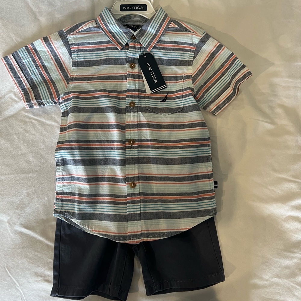 Nautical boys outfit. New with tags. 3T